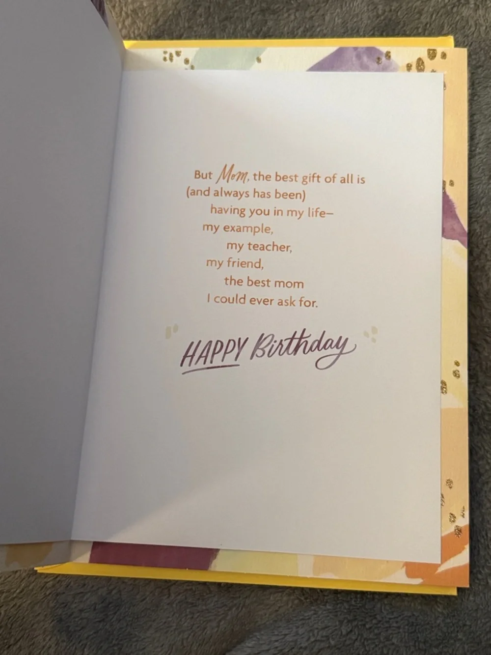 🌻 Bundle of 2 Hallmark Happy Birthday Mom Cards